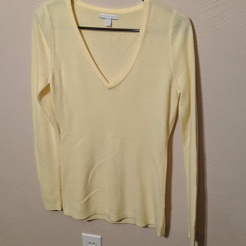 Yellow sweater
